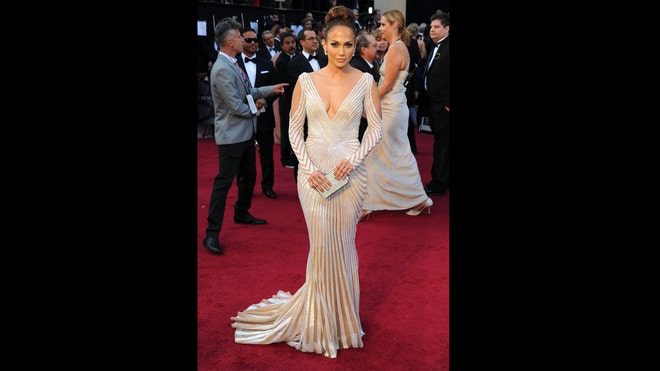JLO Oscars 3.jpg